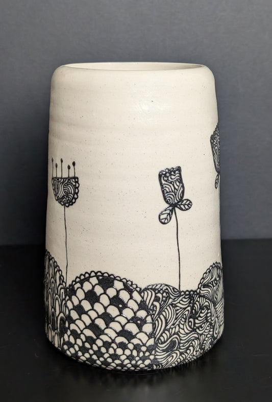 Black floral patterned landscape slip trailed bouquet vase