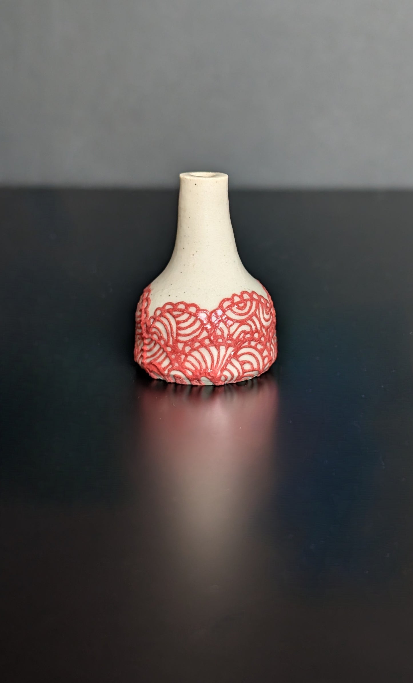 Mini Bud Vase, Slip Trail Lacey Red Bottle