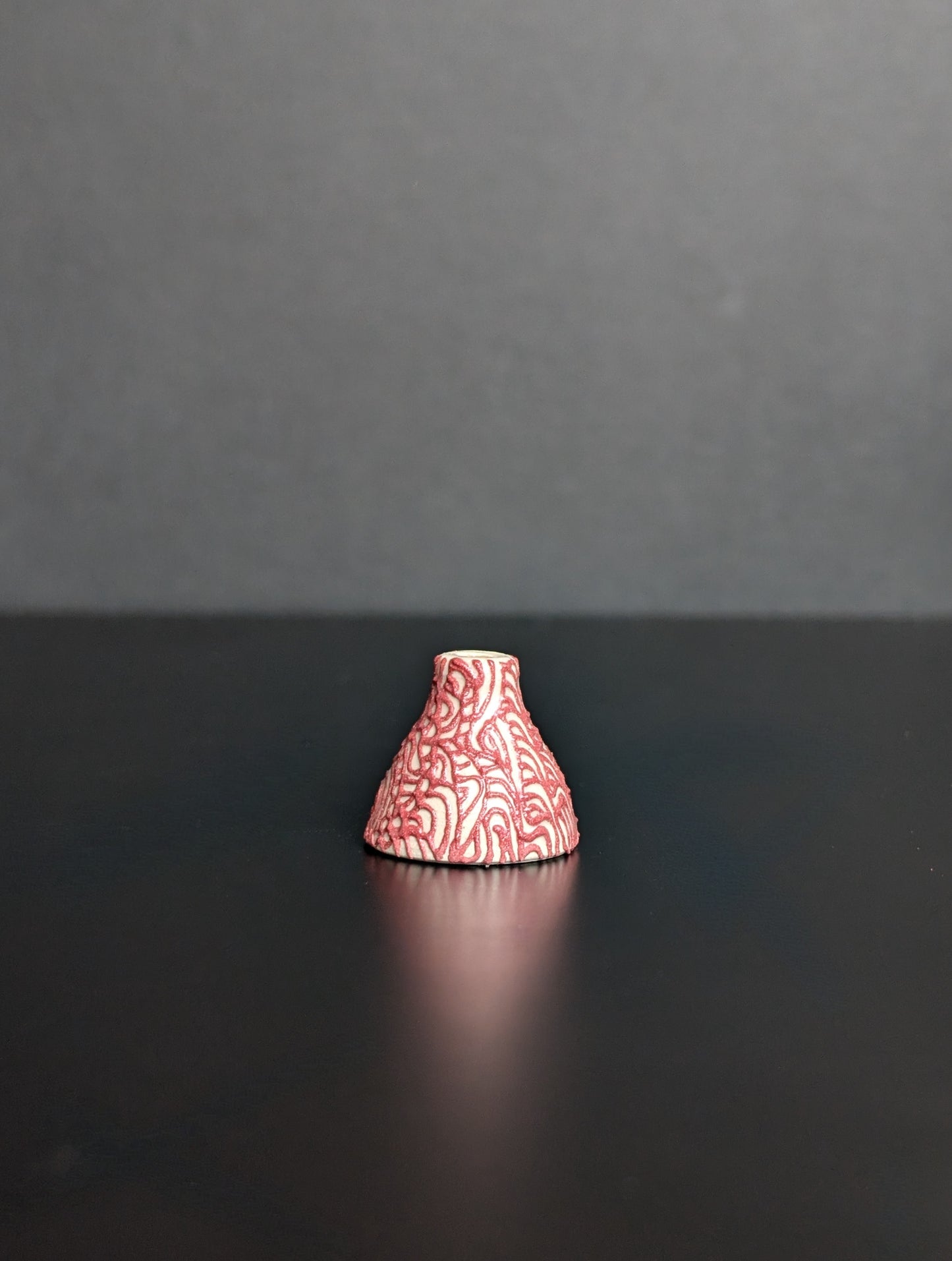 Mini Slip Trail Flourish Pink Bottle Vase