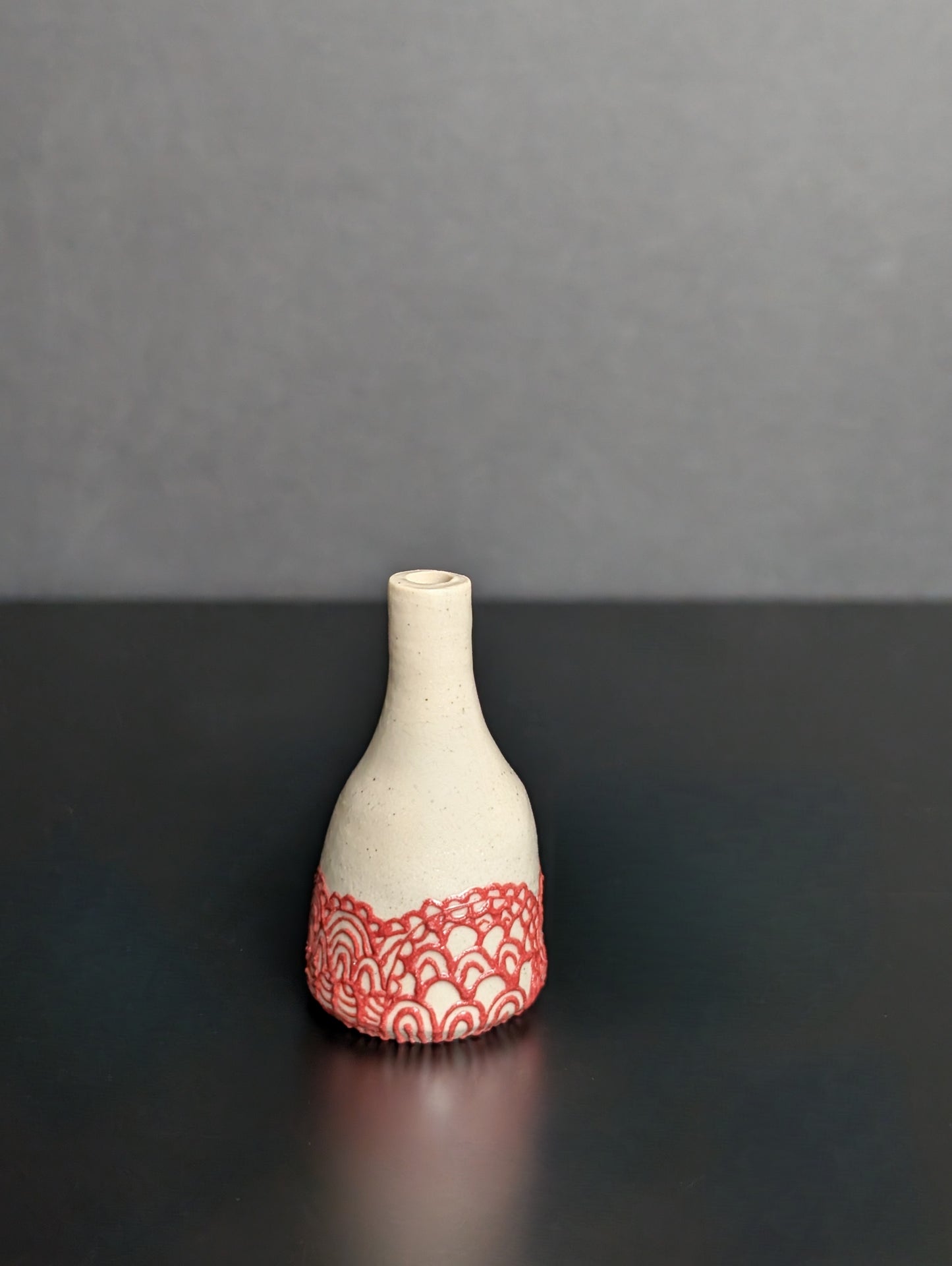 Mini Slip Trail Lacey Red Vase