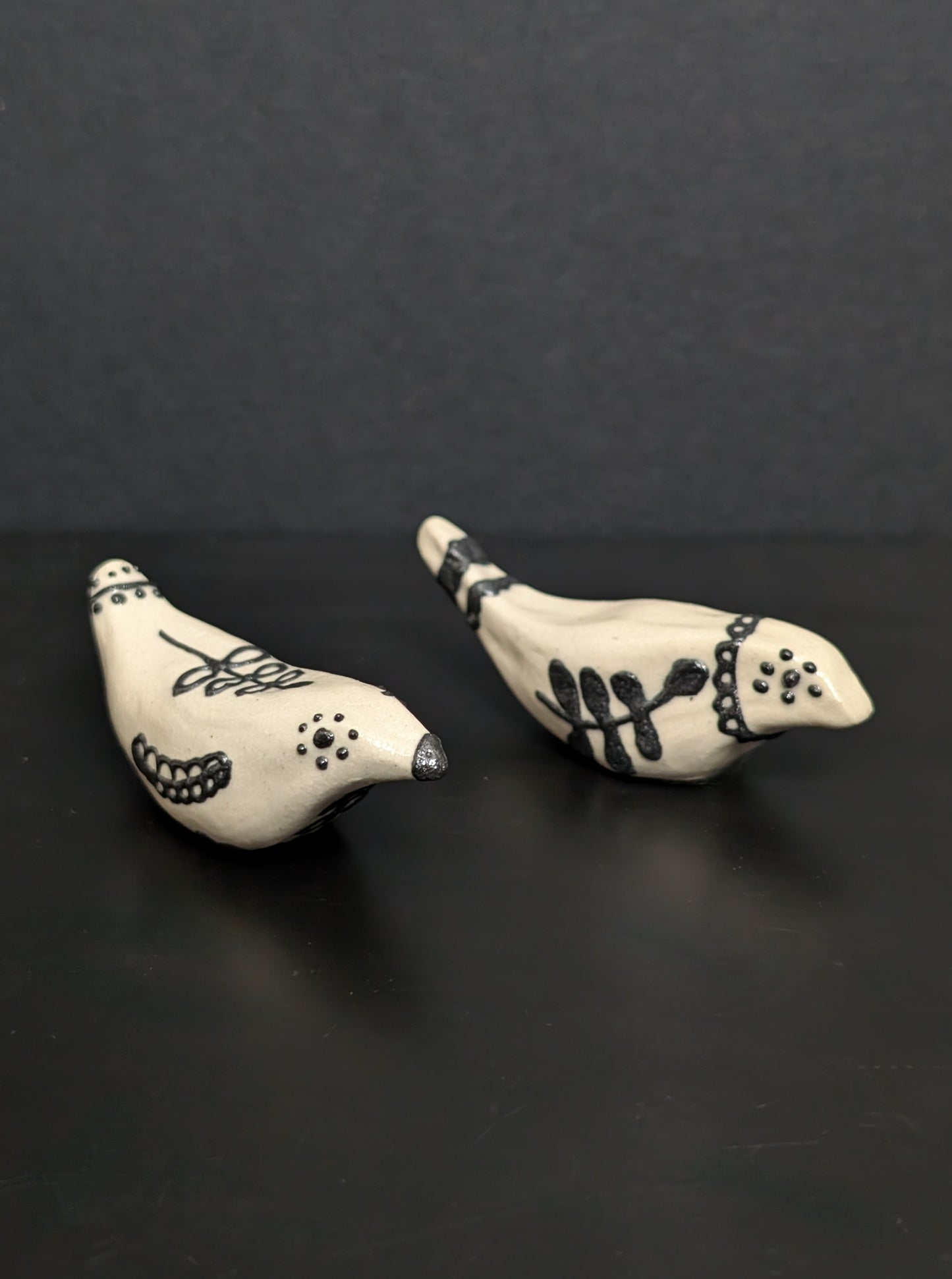 Medium - Folk Flowers Bird Figurine with slip trail decoration -£25