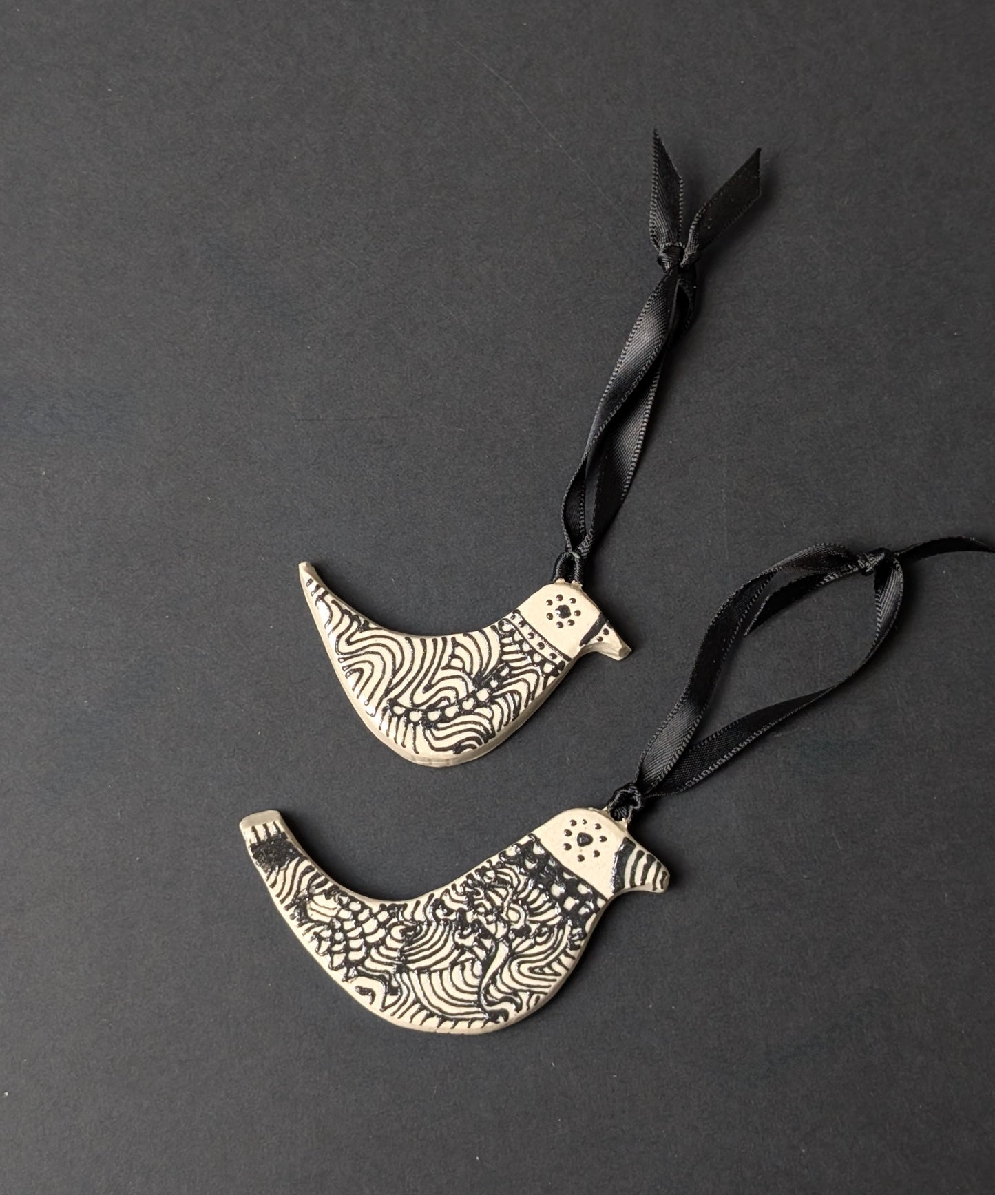 Illo Birds slip trail Decoration (Medium or Large)