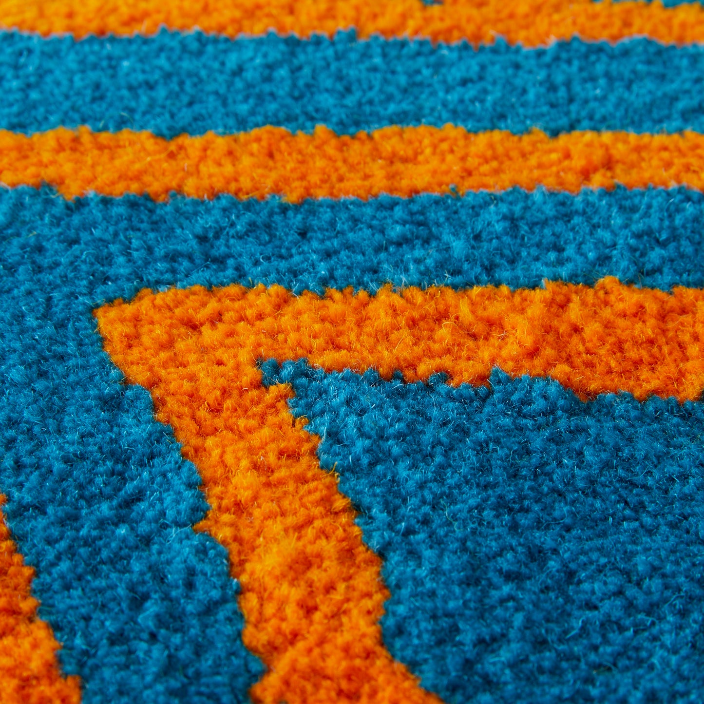 SUMMER - HANDMADE ORANGE AND TURQUOISE CIRCULAR RUG
