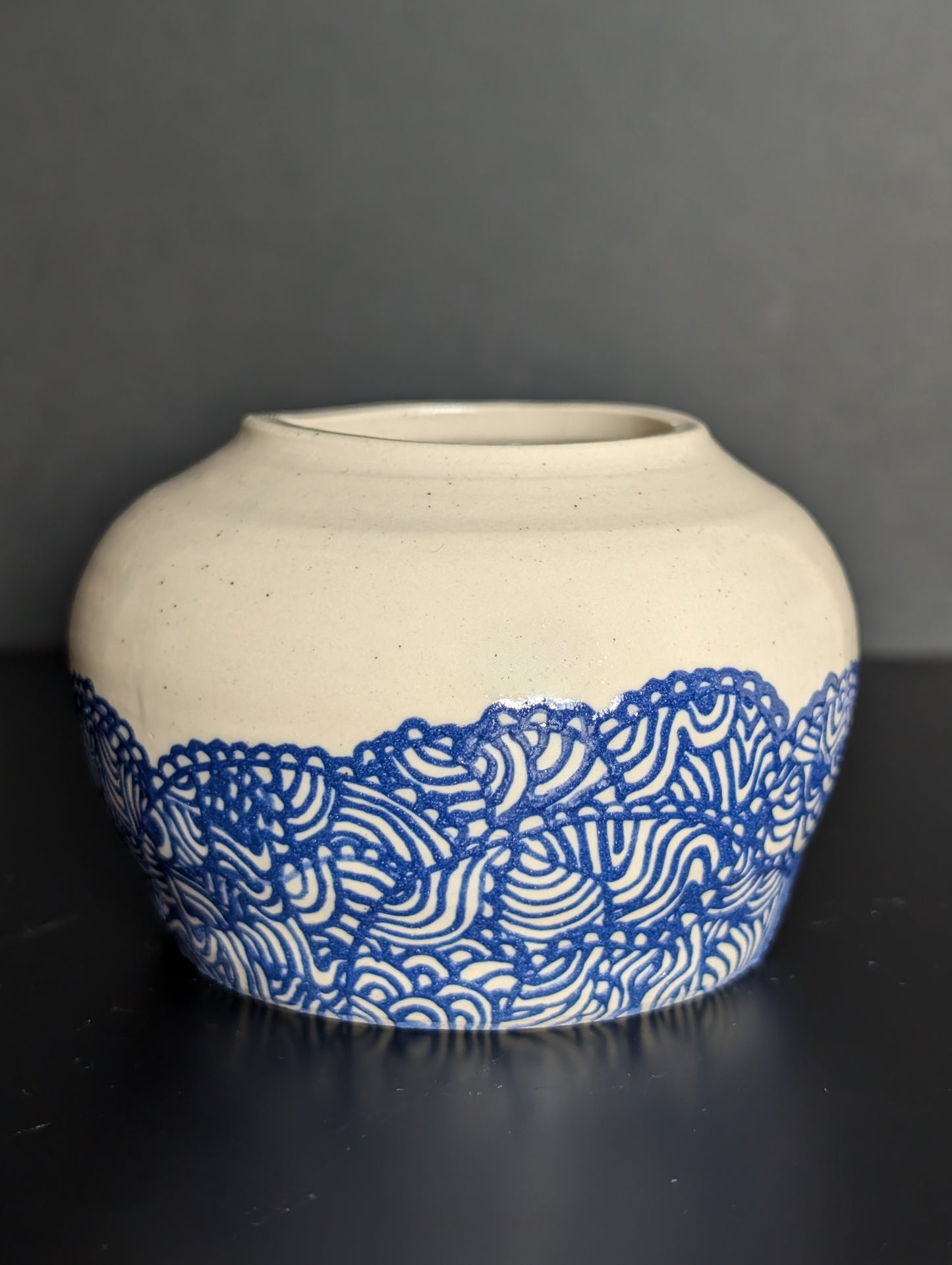 Posy Bowl Vase, Blue Lacey Slip Trail Decoration