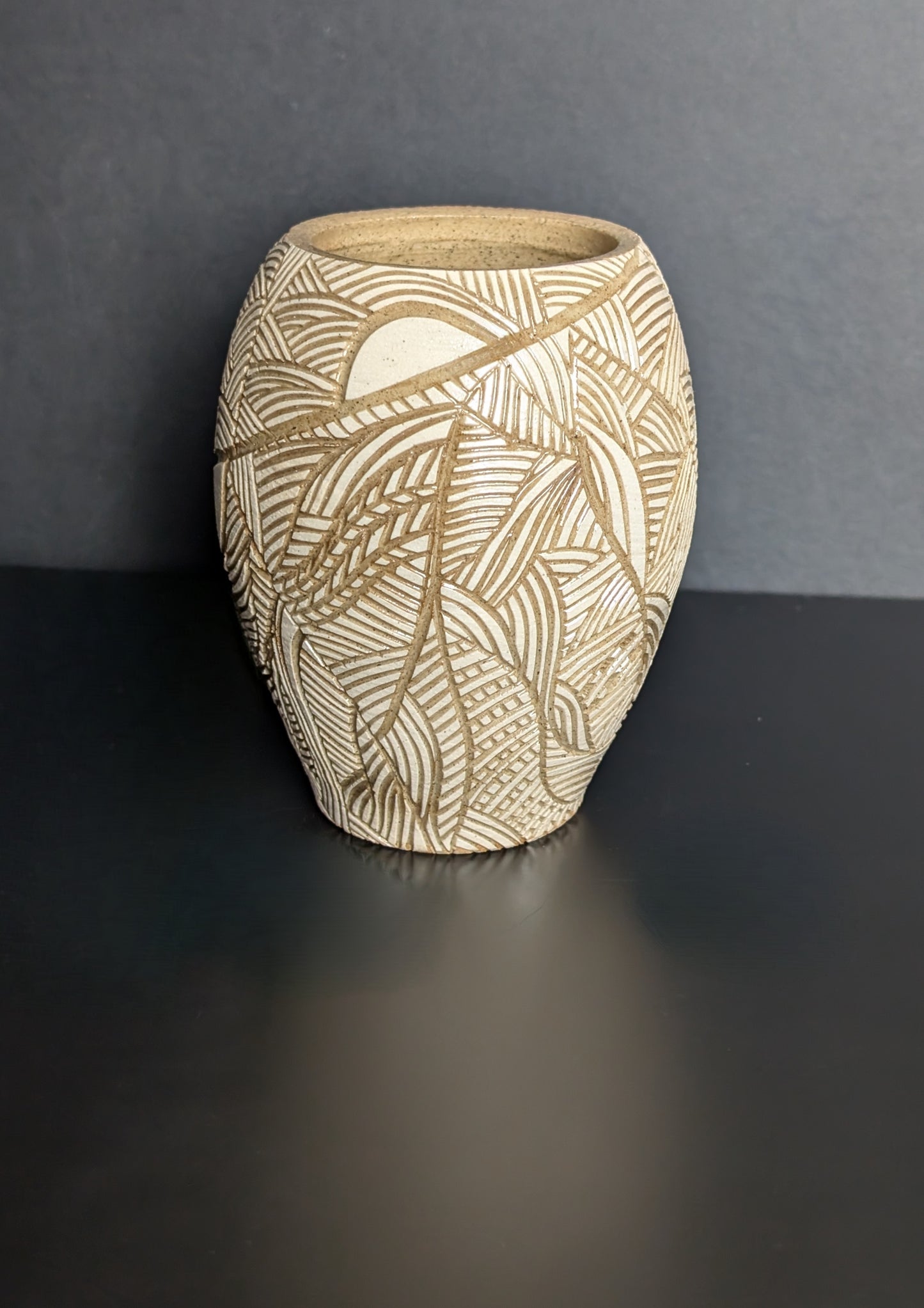 Posy Vase, Cream Sgraffito Decoration