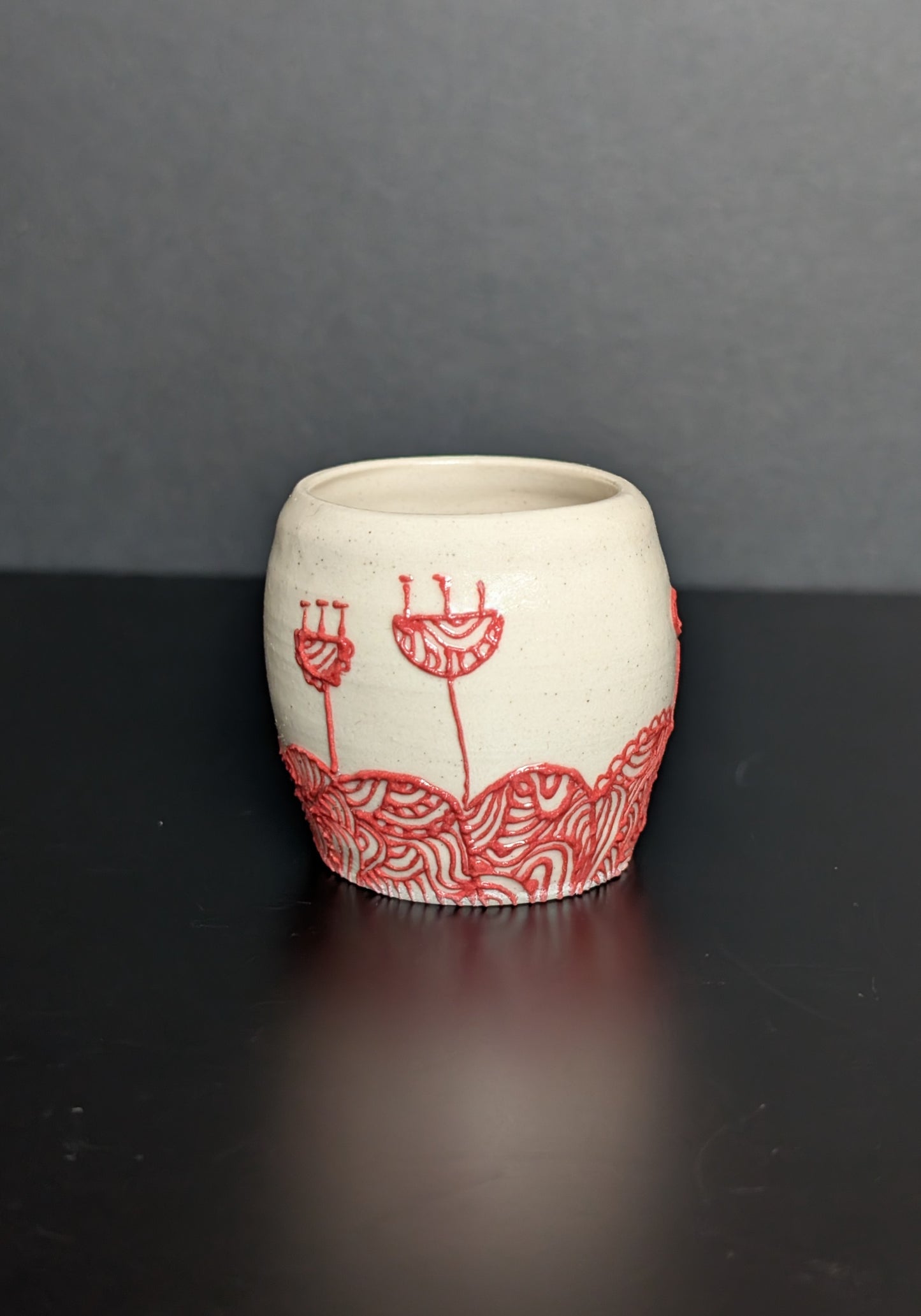 Red Flower Barrel, Red slip trail landscape decorated vase