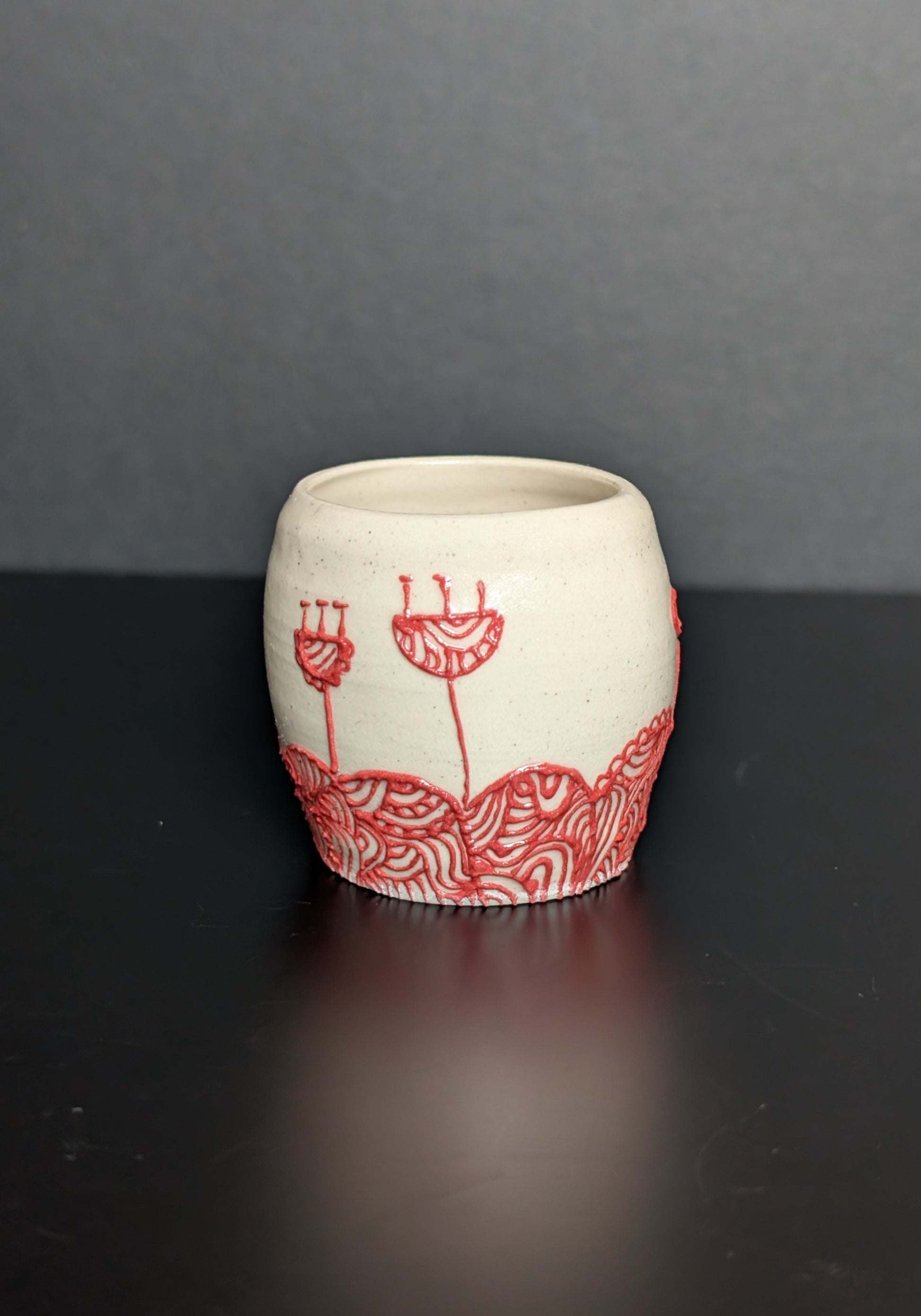 Red Flower Barrel, Red slip trail landscape decorated vase